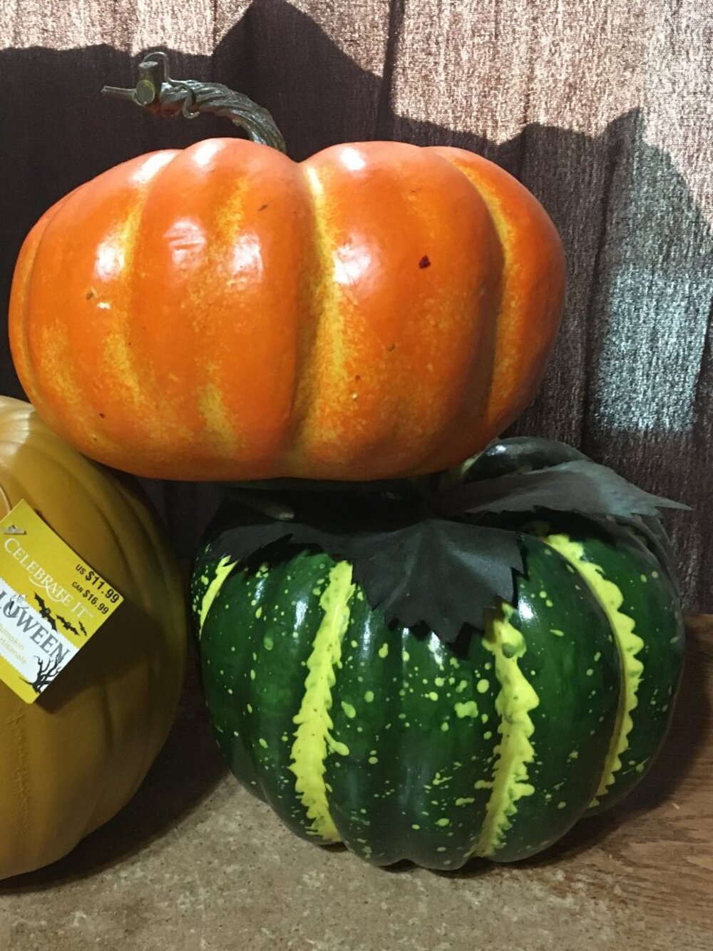 LOT OF 3 CRAFT PUMPKINS HALLOWEEN THANKSGIVING DECORATION DECOR 8" X 8" 9" X 6" - Picture 3 of 9